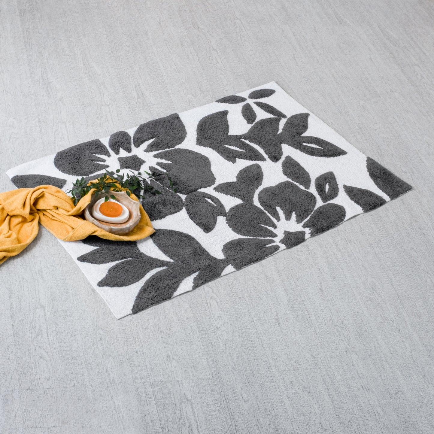 Burlington Leaf Bath Mat - 30"x50"