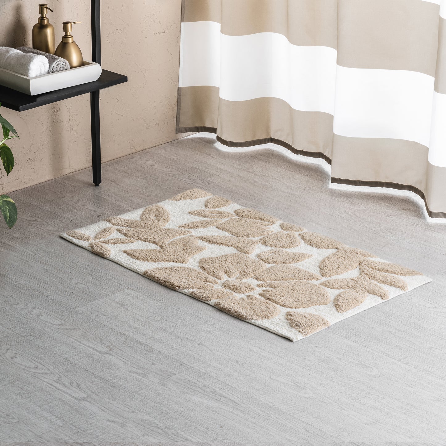 Burlington Leaf Bath Mat - 21"x34"