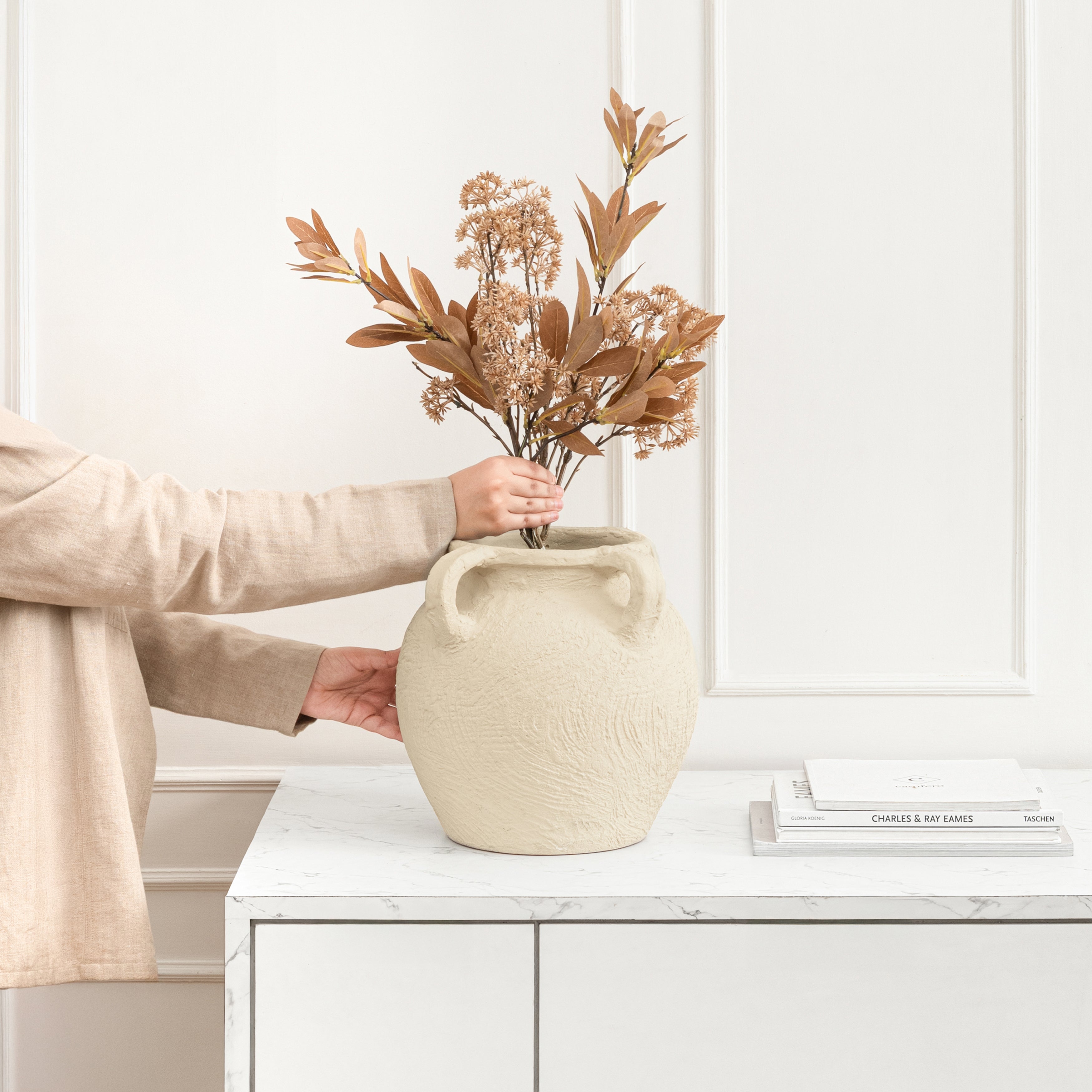 Gable Terracotta Vase - Cream