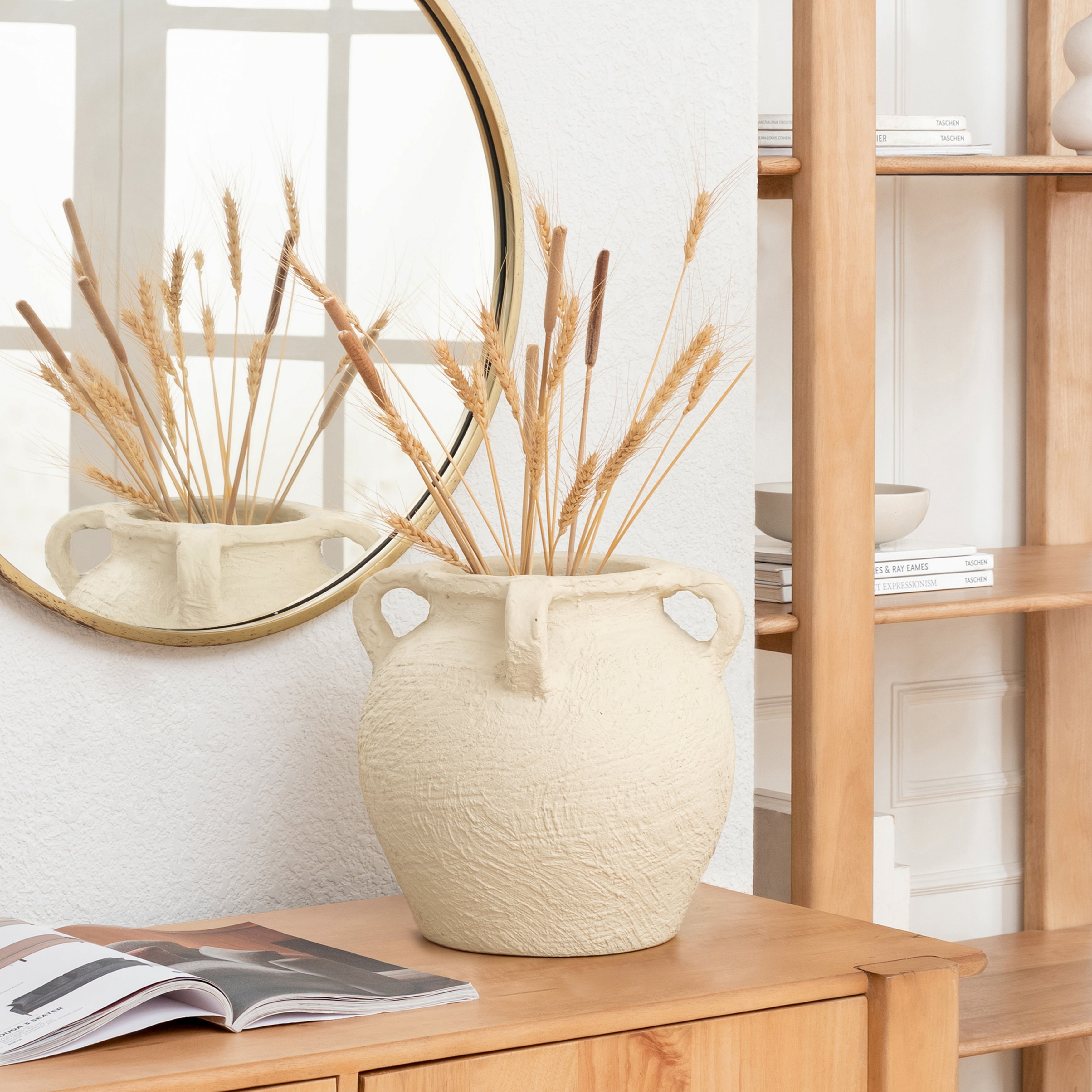 Gable Terracotta Vase - Cream