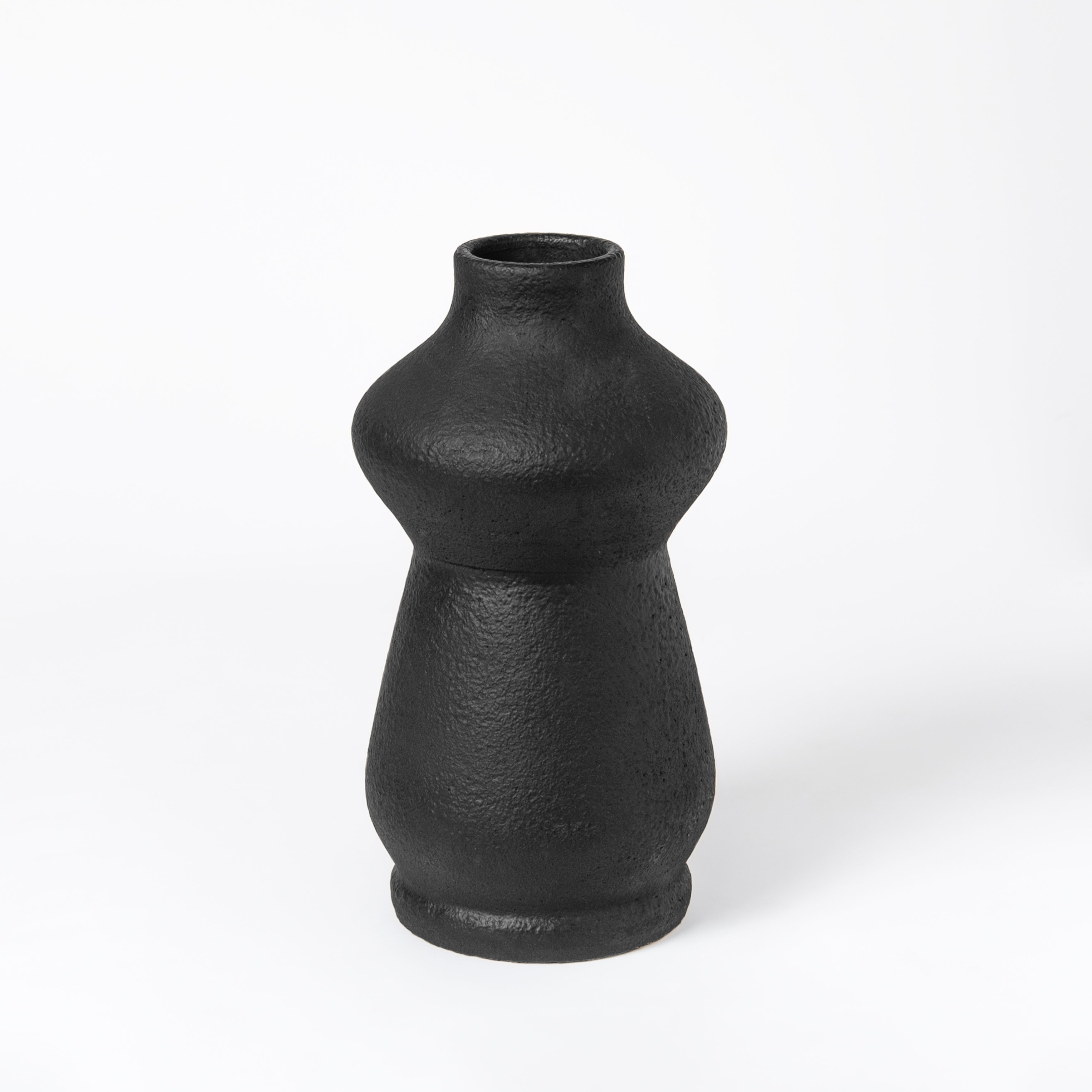 Belmont Terracotta Vase - Black