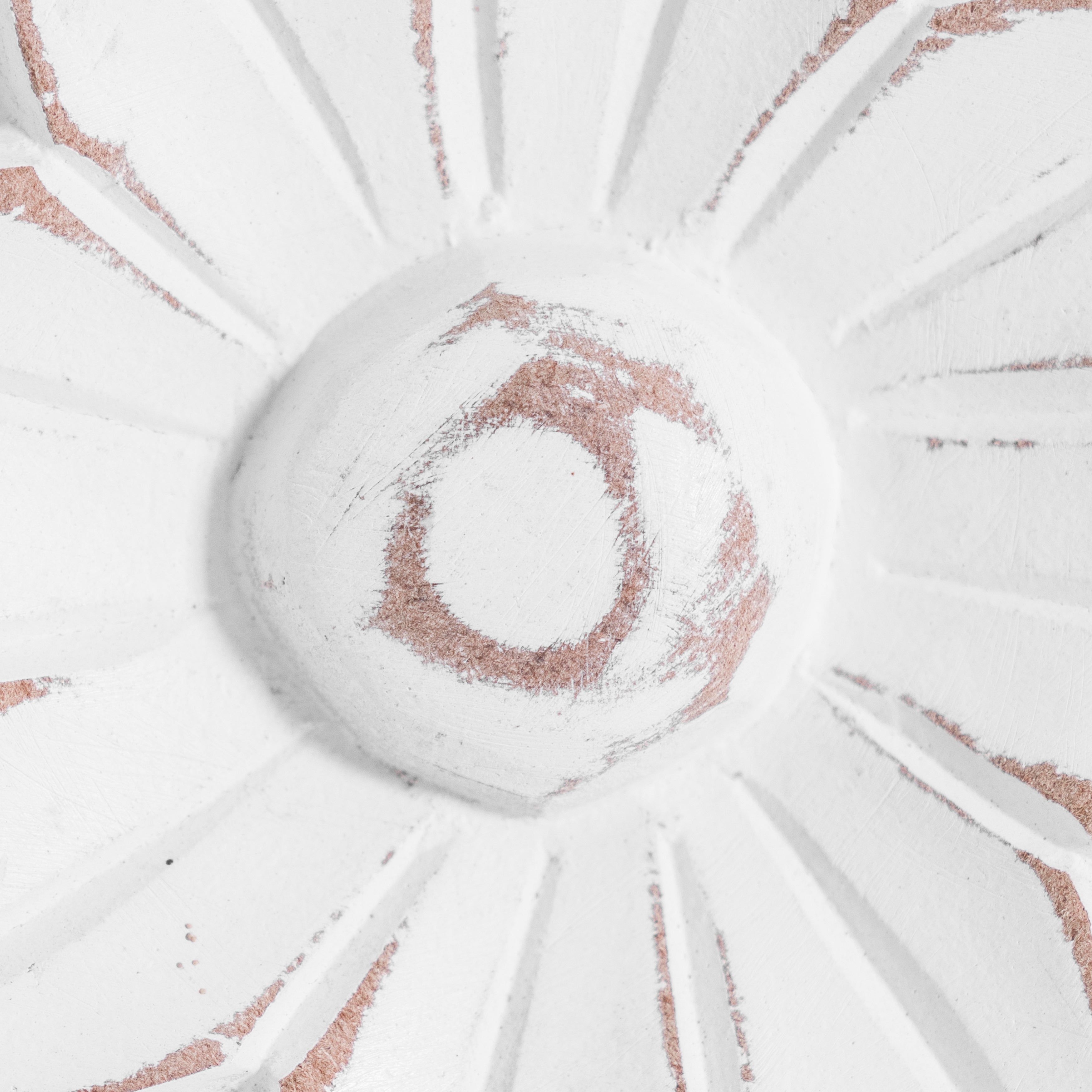 Lassi White Wall Medallion