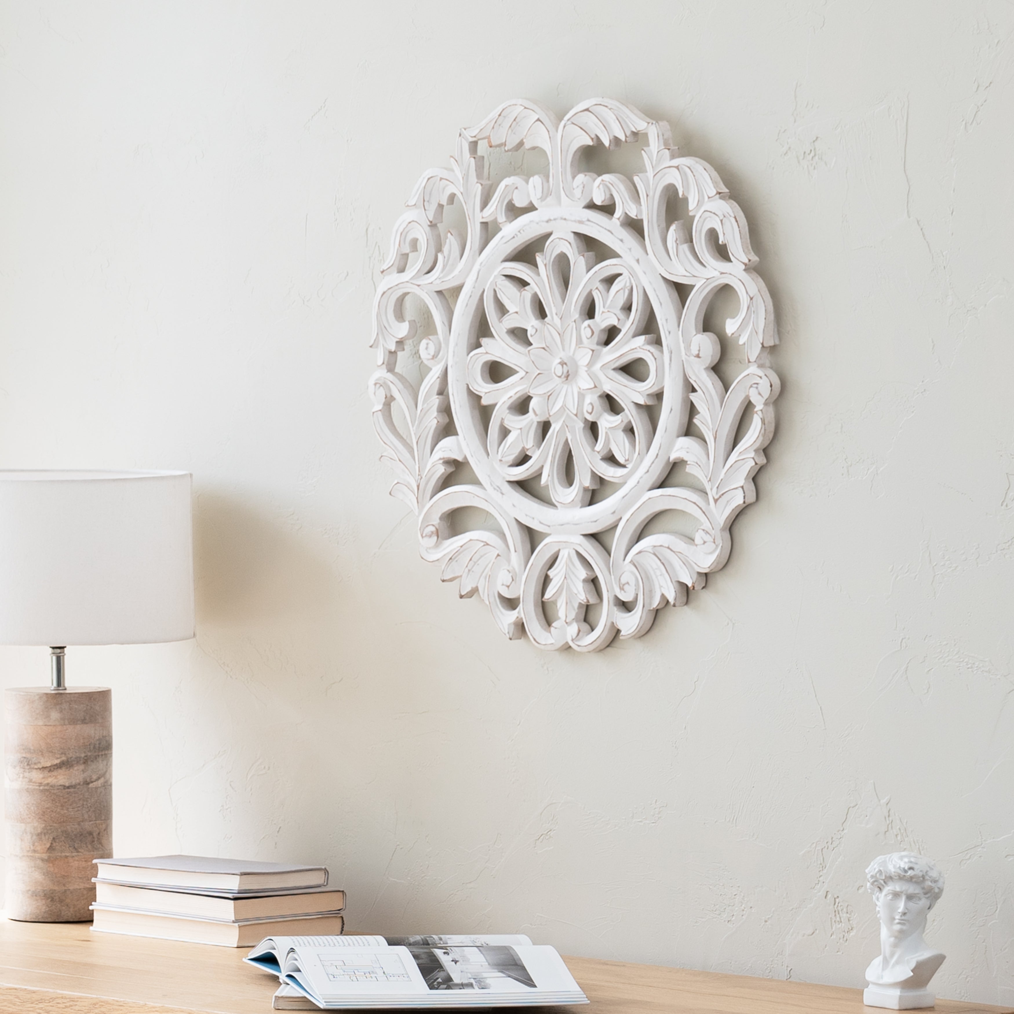 Lassi White Wall Medallion