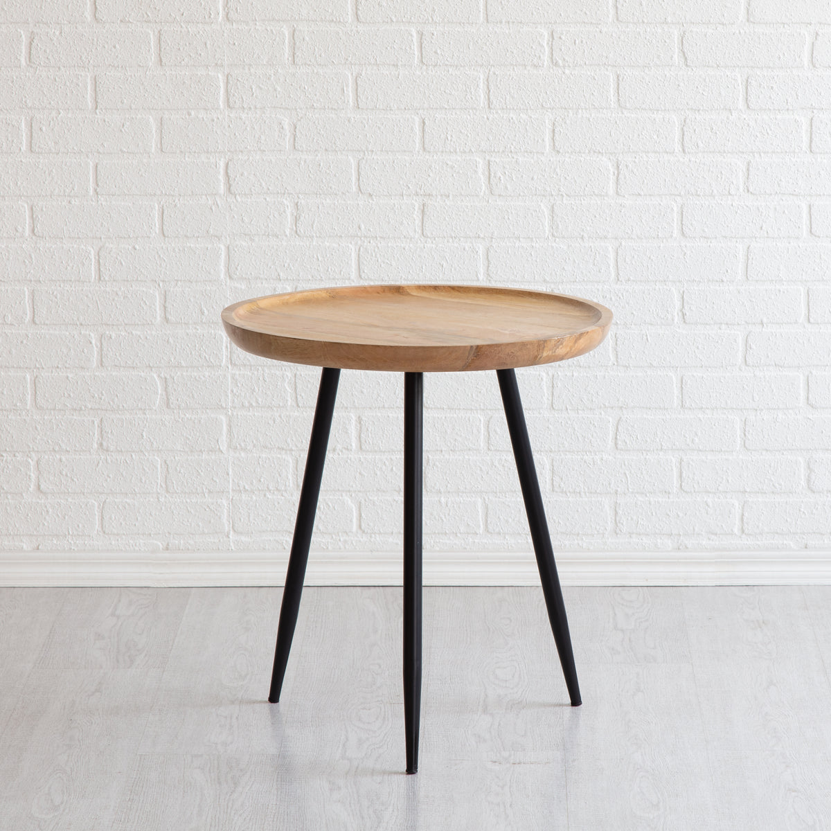 Chervey Tri Pin Large Side Table - Natural & Black
