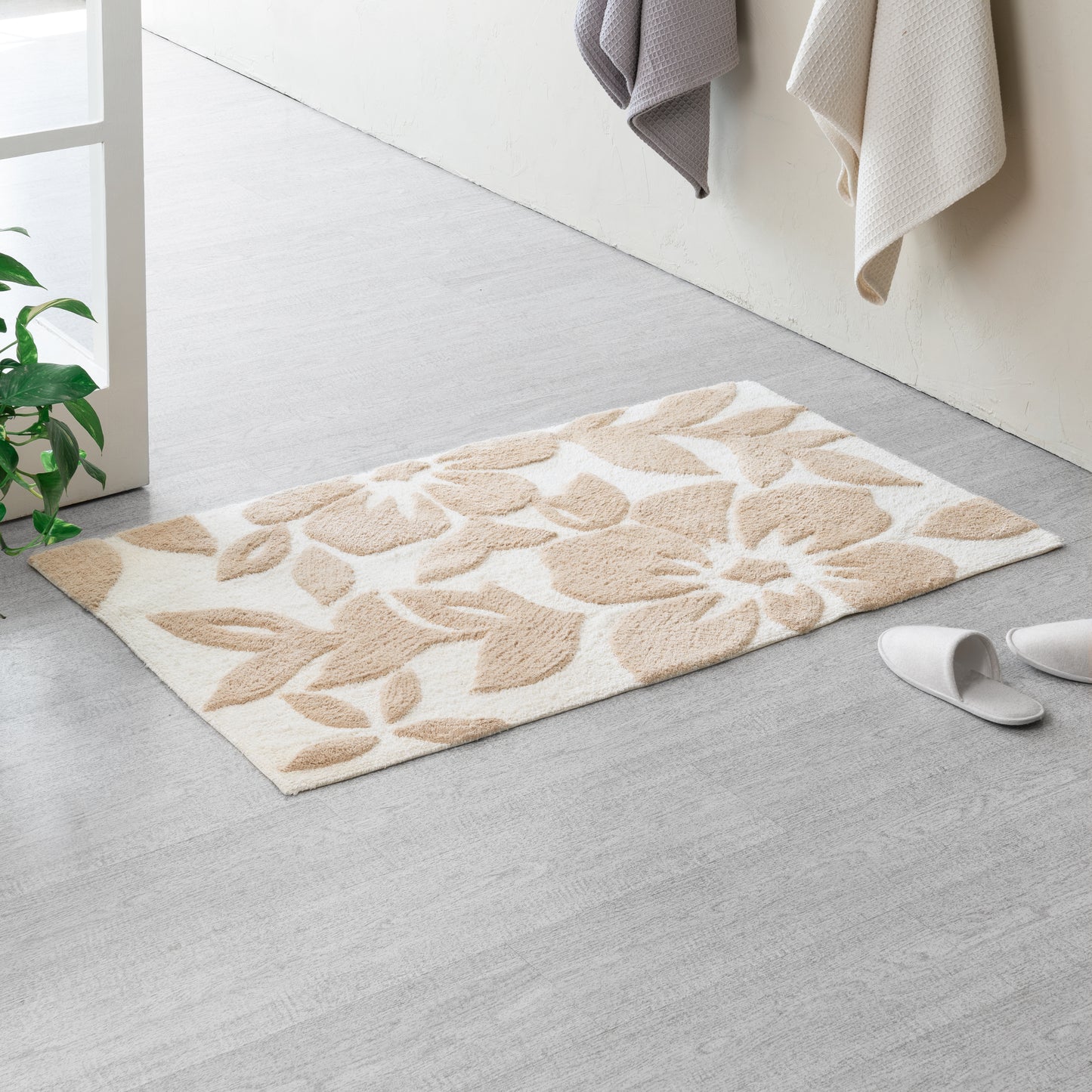 Burlington Leaf Bath Mat - 30"x50"