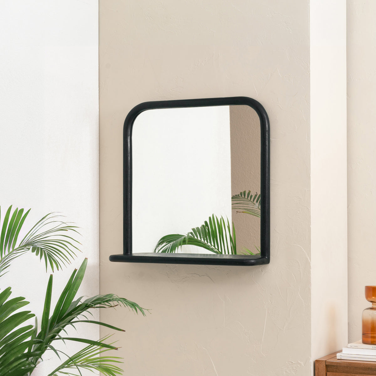 Ricky Accent Wall Mirror - Black