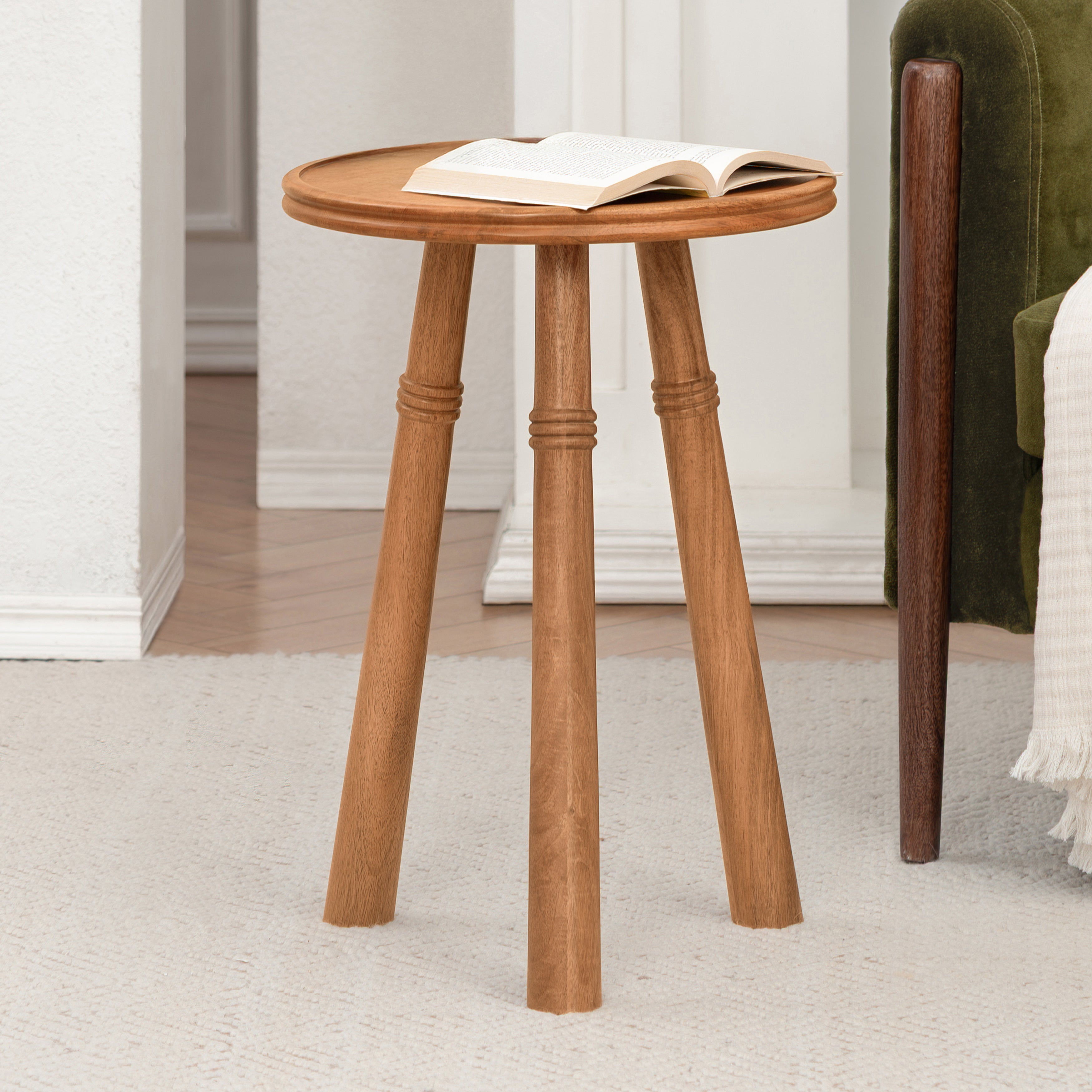 Lola Solid Wood End Table - Mid Tone Honey