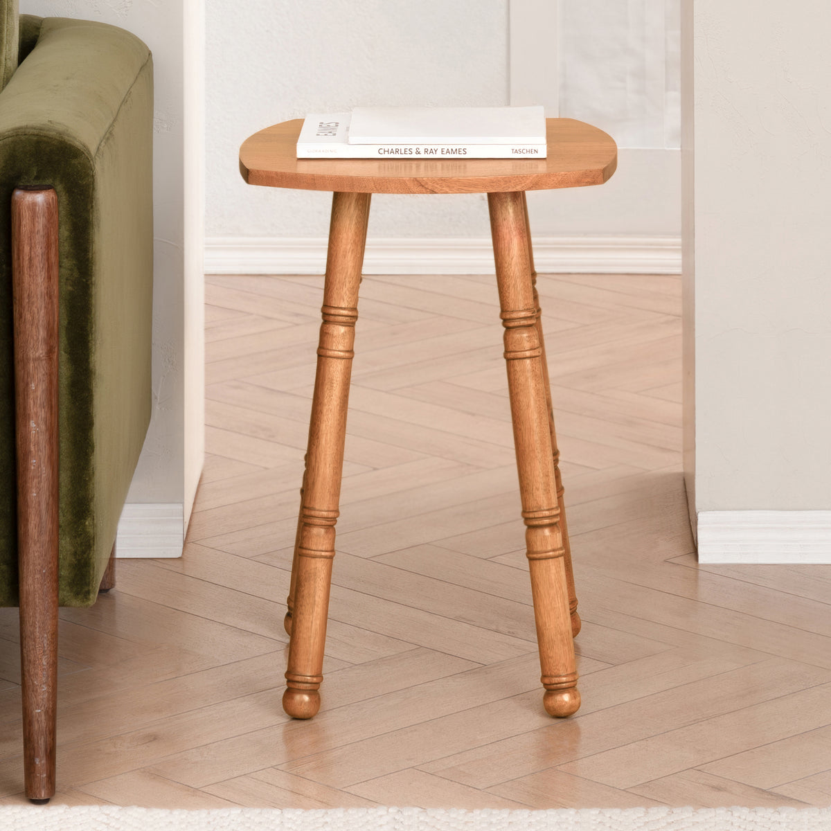 Spritz Solid Mango Wood End Table - Mid Tone Honey