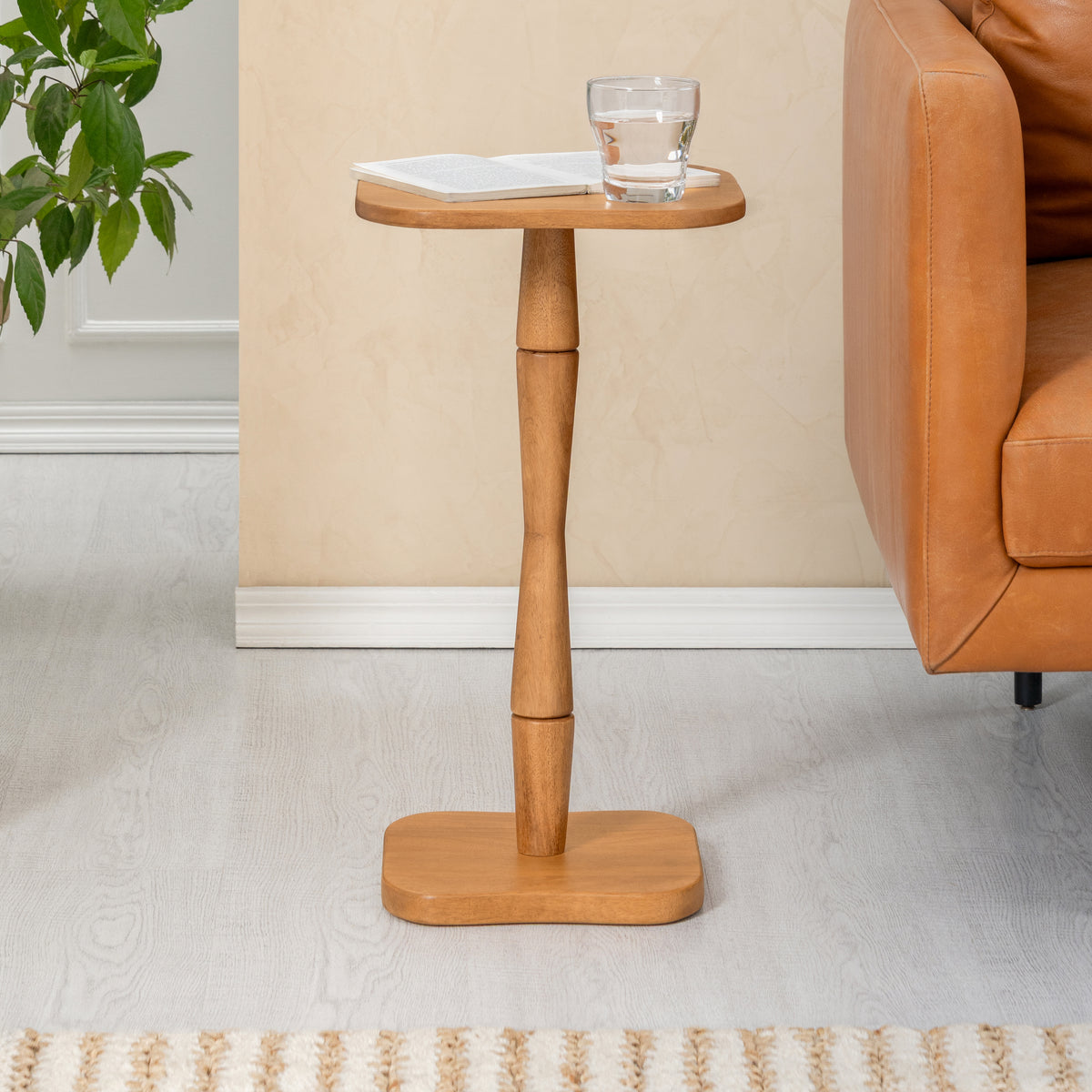 Jasmine Solid Wood End Table - Mid Tone Honey