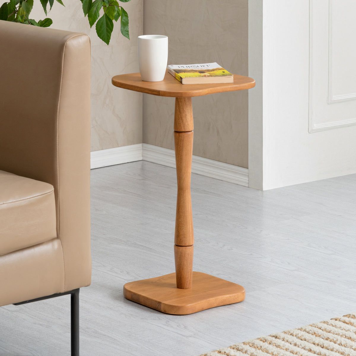 Jasmine Solid Wood End Table - Mid Tone Honey