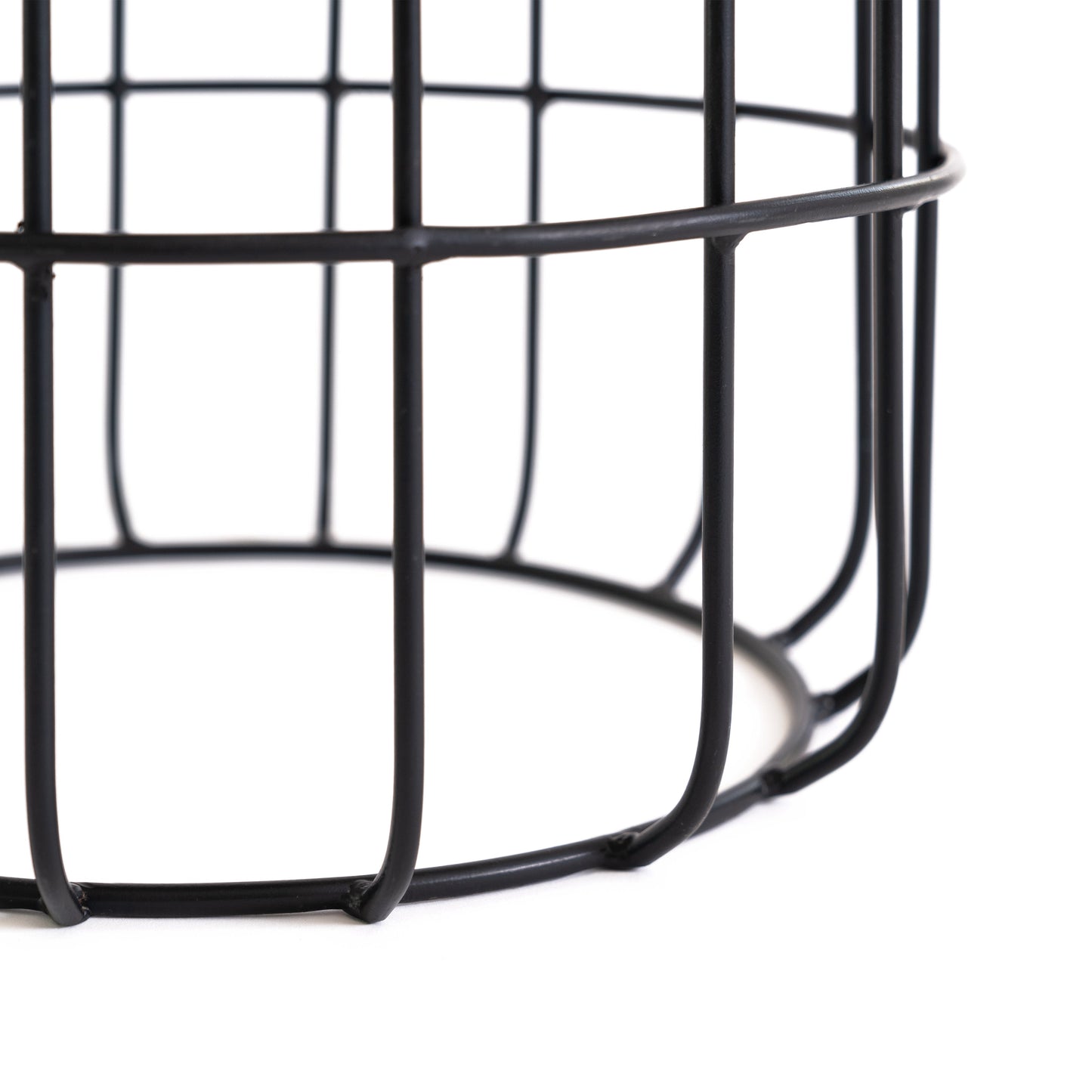 Auxon Cage Table